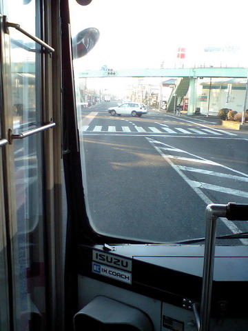 kj-
bus-01.jpg